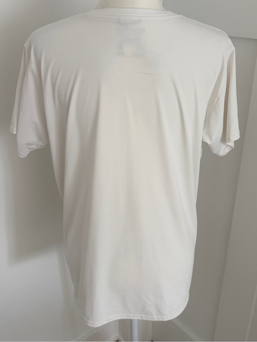 Patagonia Capilene Cool Daily Shirt XL White Graphic Logo Short Sleeve Tee*4 - Picture 3 of 5